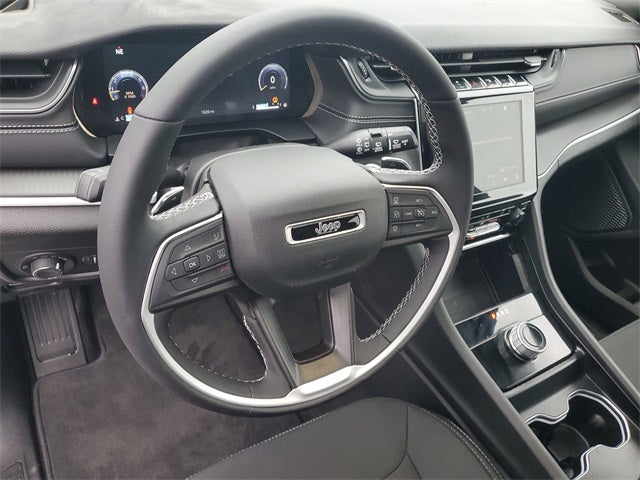 2025 Jeep Grand Cherokee Laredo X