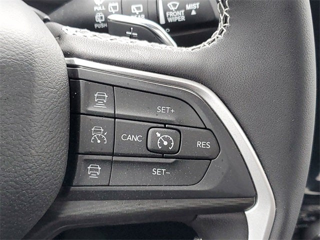 2025 Jeep Grand Cherokee Laredo X