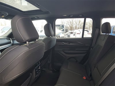 2025 Jeep Grand Cherokee Laredo X