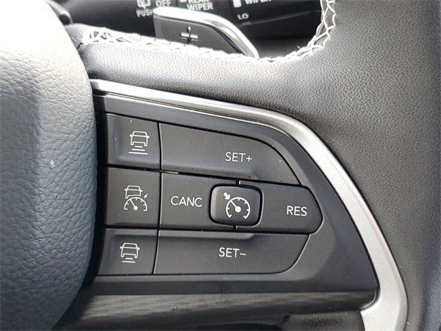 2025 Jeep Grand Cherokee Laredo X