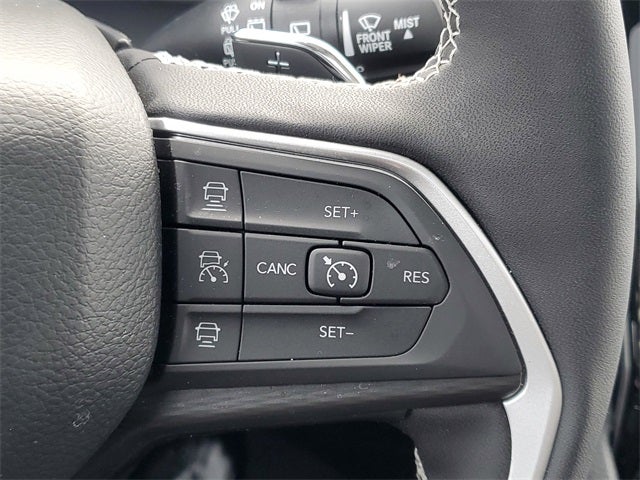 2025 Jeep Grand Cherokee Laredo X