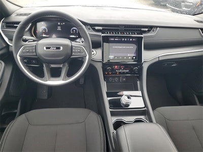 2025 Jeep Grand Cherokee Laredo X