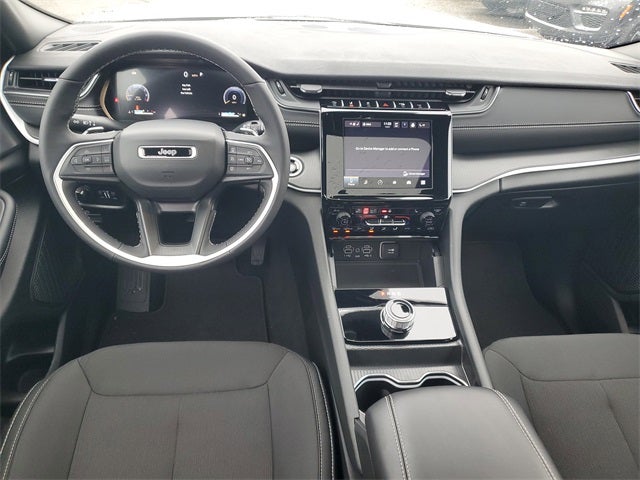 2025 Jeep Grand Cherokee Laredo X