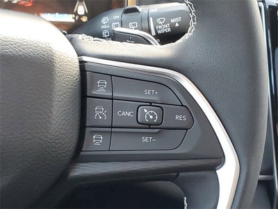 2025 Jeep Grand Cherokee Laredo X