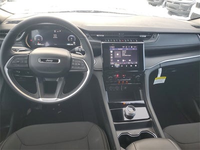 2025 Jeep Grand Cherokee Laredo X