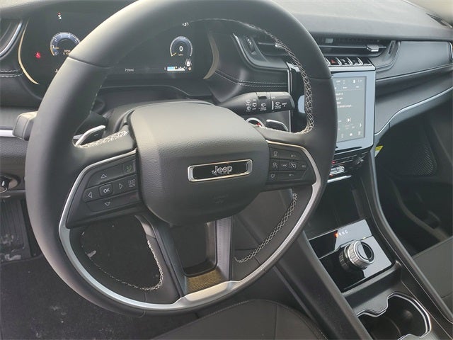 2025 Jeep Grand Cherokee Laredo X