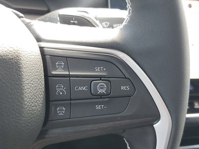 2026 Jeep Grand Cherokee Laredo