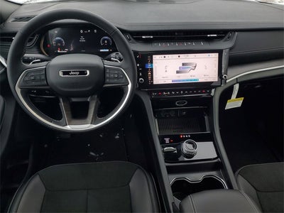 2026 Jeep Grand Cherokee Laredo