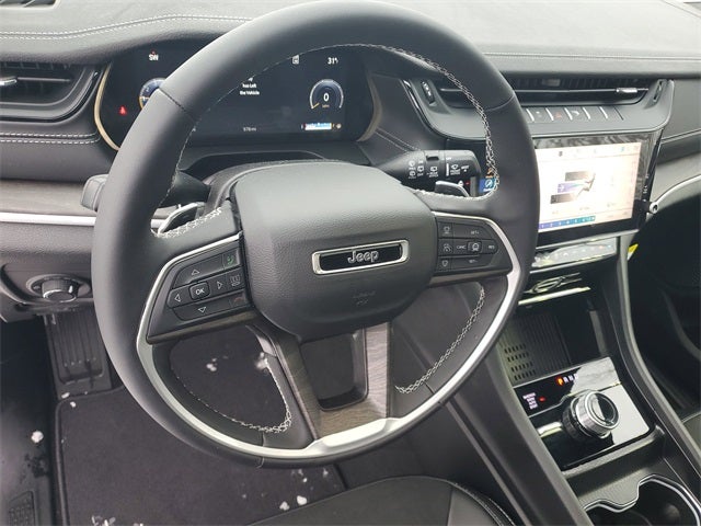 2026 Jeep Grand Cherokee Laredo