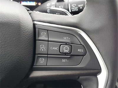 2026 Jeep Grand Cherokee Laredo