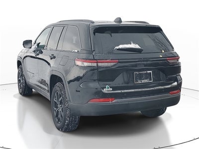 2026 Jeep Grand Cherokee Laredo