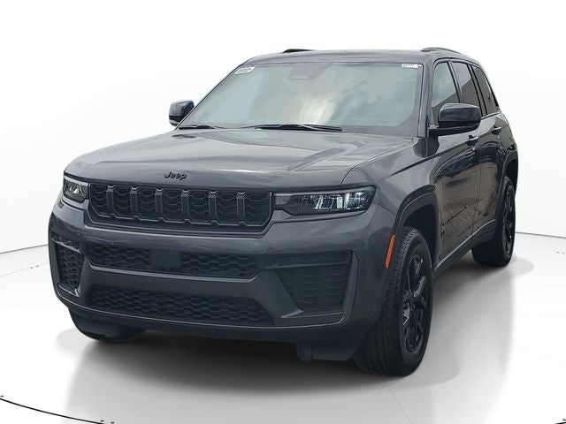 2026 Jeep Grand Cherokee Laredo