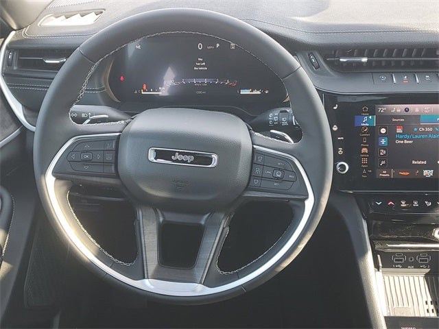 2026 Jeep Grand Cherokee Laredo