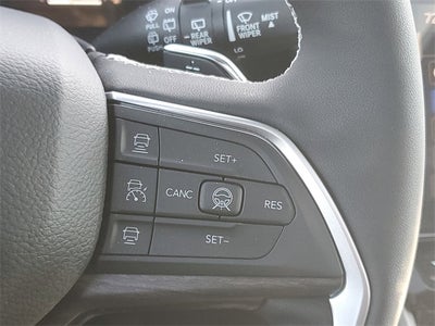 2026 Jeep Grand Cherokee Laredo