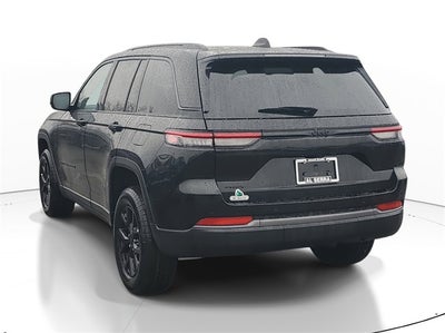 2026 Jeep Grand Cherokee Laredo