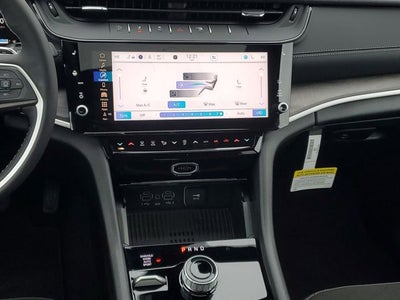 2026 Jeep Grand Cherokee Altitude