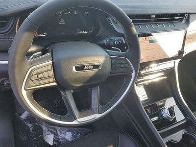 2026 Jeep Grand Cherokee Laredo