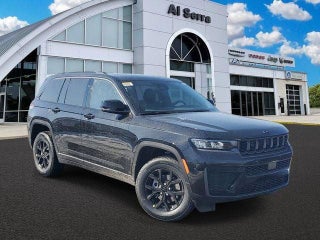 2026 Jeep Grand Cherokee Laredo Altitude