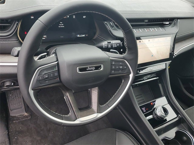 2026 Jeep Grand Cherokee Laredo