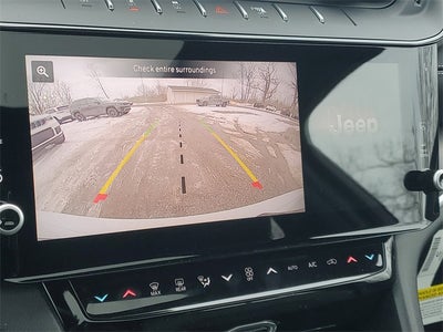 2026 Jeep Grand Cherokee Laredo