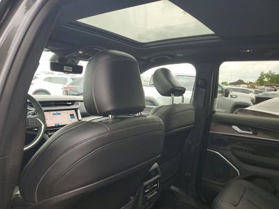 2026 Jeep Grand Cherokee Limited Reserve