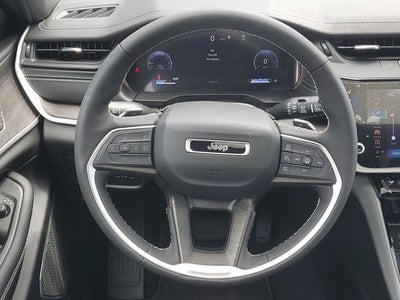 2026 Jeep Grand Cherokee Limited Reserve