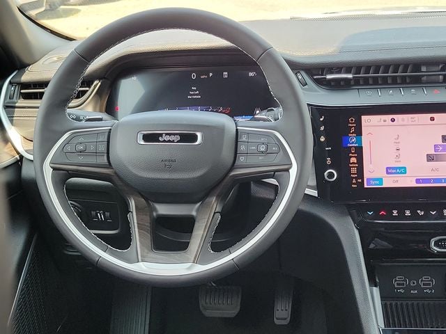2026 Jeep Grand Cherokee Limited Reserve