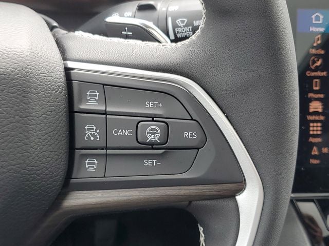 2026 Jeep Grand Cherokee Limited Reserve