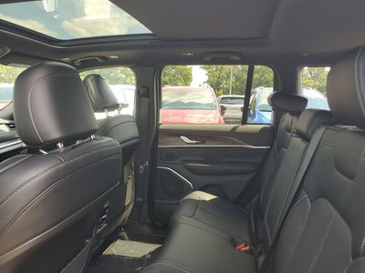 2026 Jeep Grand Cherokee Limited Reserve