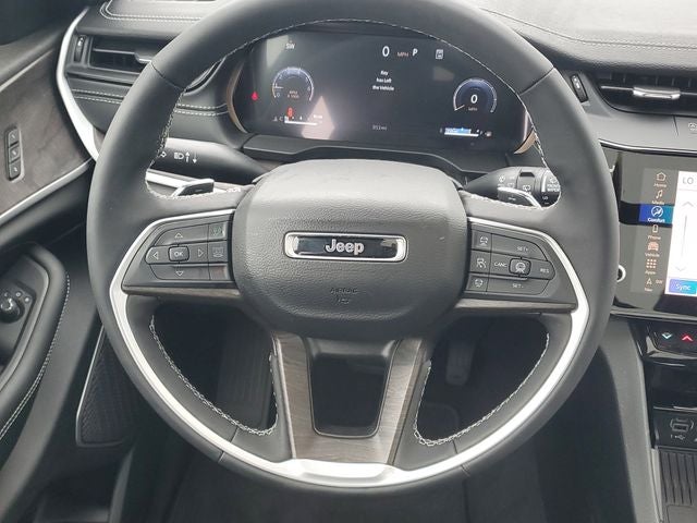 2026 Jeep Grand Cherokee Limited Reserve