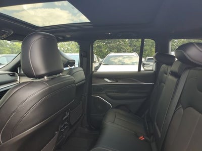 2026 Jeep Grand Cherokee Limited Reserve