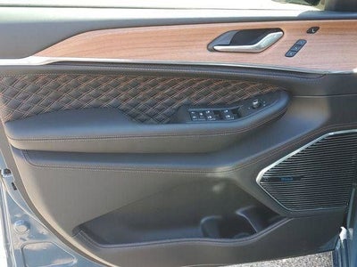 2026 Jeep Grand Cherokee Summit