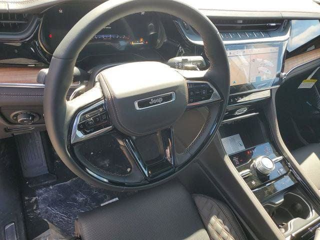 2026 Jeep Grand Cherokee Summit