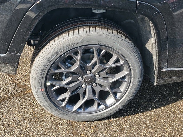 2026 Jeep Grand Cherokee Summit