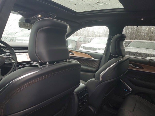 2026 Jeep Grand Cherokee Summit