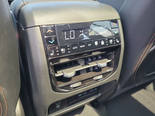 2026 Jeep Grand Cherokee Summit