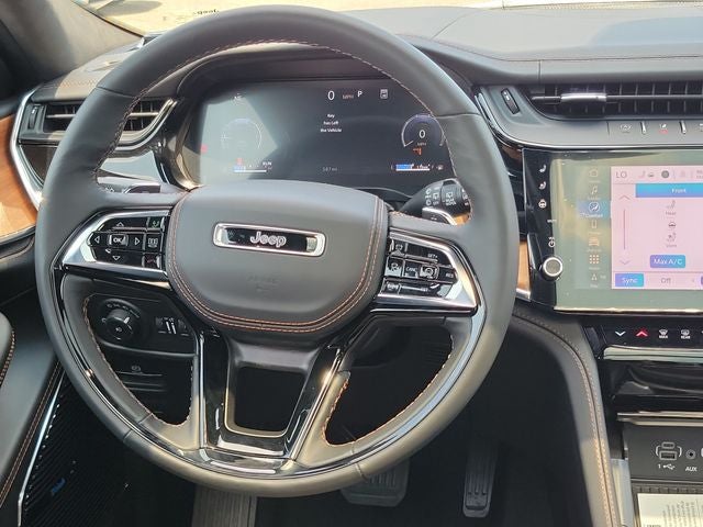 2026 Jeep Grand Cherokee Summit
