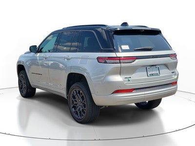 2026 Jeep Grand Cherokee Summit