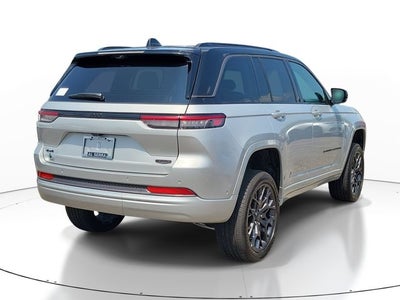 2026 Jeep Grand Cherokee Summit