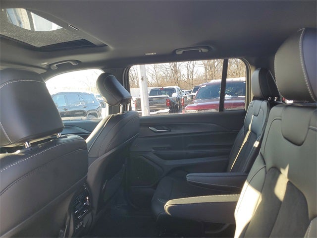 2025 Jeep Grand Cherokee L Altitude X