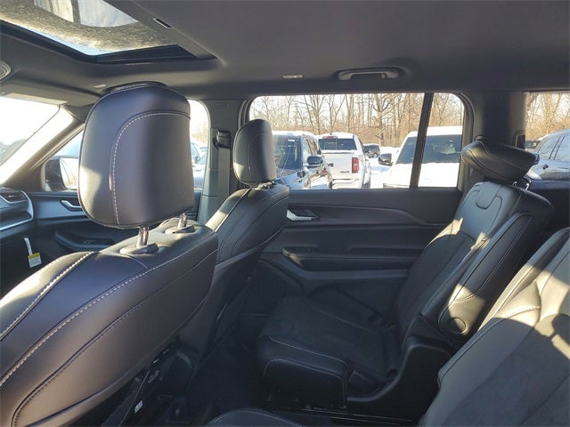 2025 Jeep Grand Cherokee L Altitude X