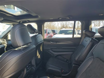 2025 Jeep Grand Cherokee L Altitude X