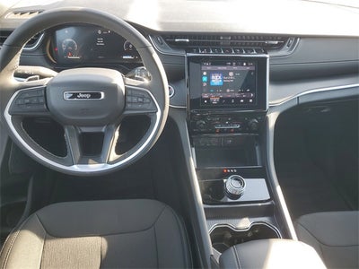 2025 Jeep Grand Cherokee L Laredo