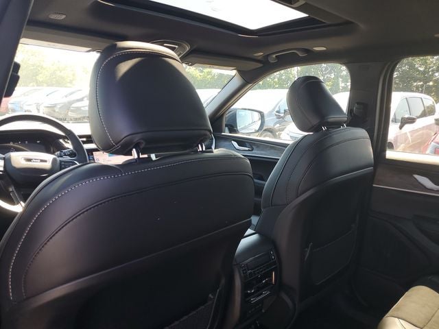 2026 Jeep Grand Cherokee L Laredo