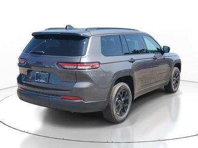 2026 Jeep Grand Cherokee L Laredo Altitude