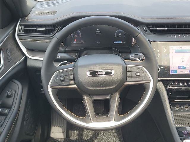 2026 Jeep Grand Cherokee L Base