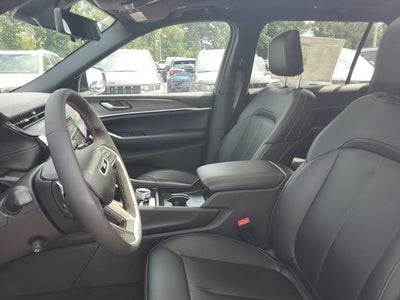 2026 Jeep Grand Cherokee L Base