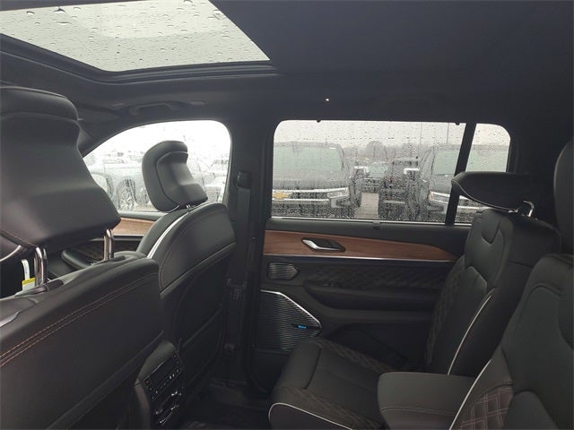 2026 Jeep Grand Cherokee L Summit