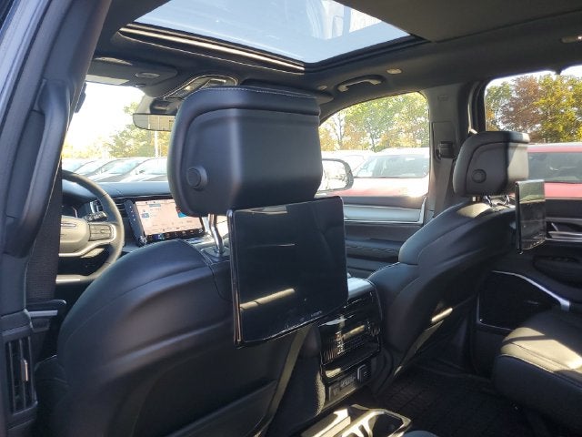 2026 Jeep Grand Wagoneer Limited Reserve