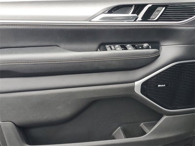 2026 Jeep Grand Wagoneer Base